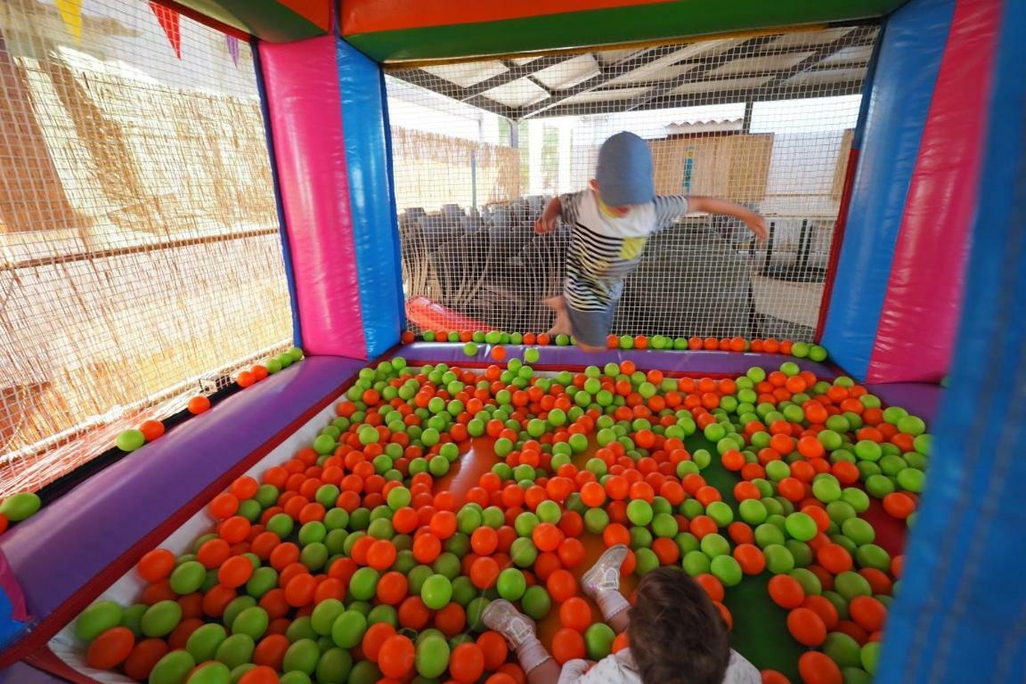 Camping & Village Rais Gerbi Pollina Kültér fotó